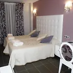 Hotel Ribera De Langa