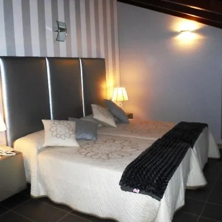 Hotel Ribera De Langa