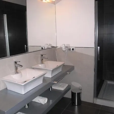 Hotel Ribera De Langa