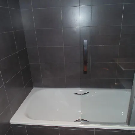 Ribera De Langa Hotel