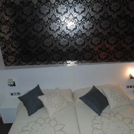 Ribera De Langa Hotel 2*